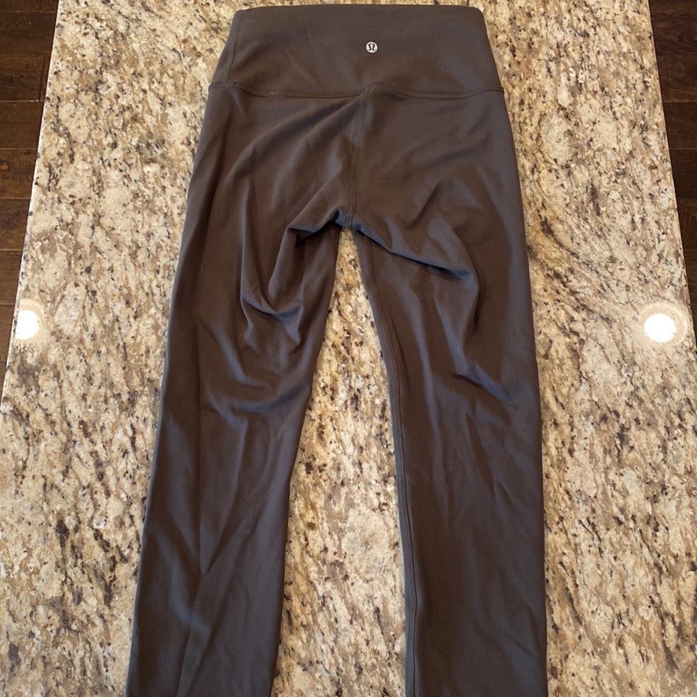 Army green lululemon leggings wonder train fairly new in good condition - Picture 2 of 3